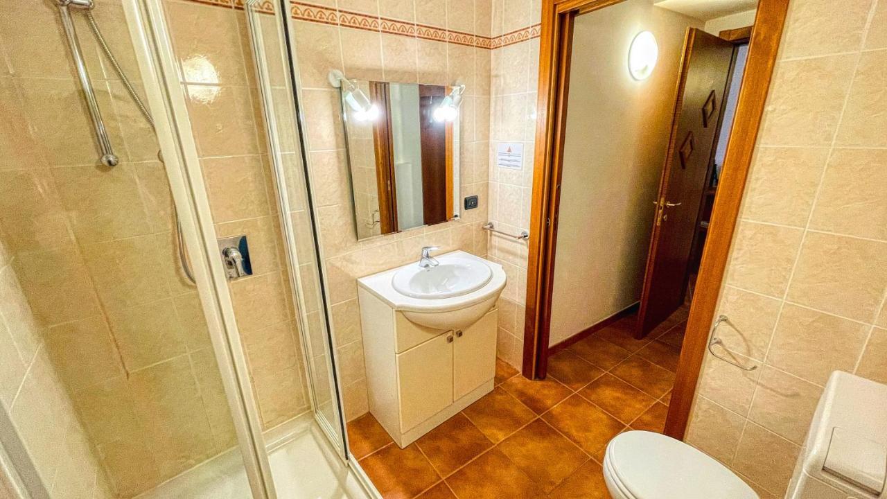 Appartamento Smith Roero - Affitti Brevi Italia Bardonecchia Zewnętrze zdjęcie