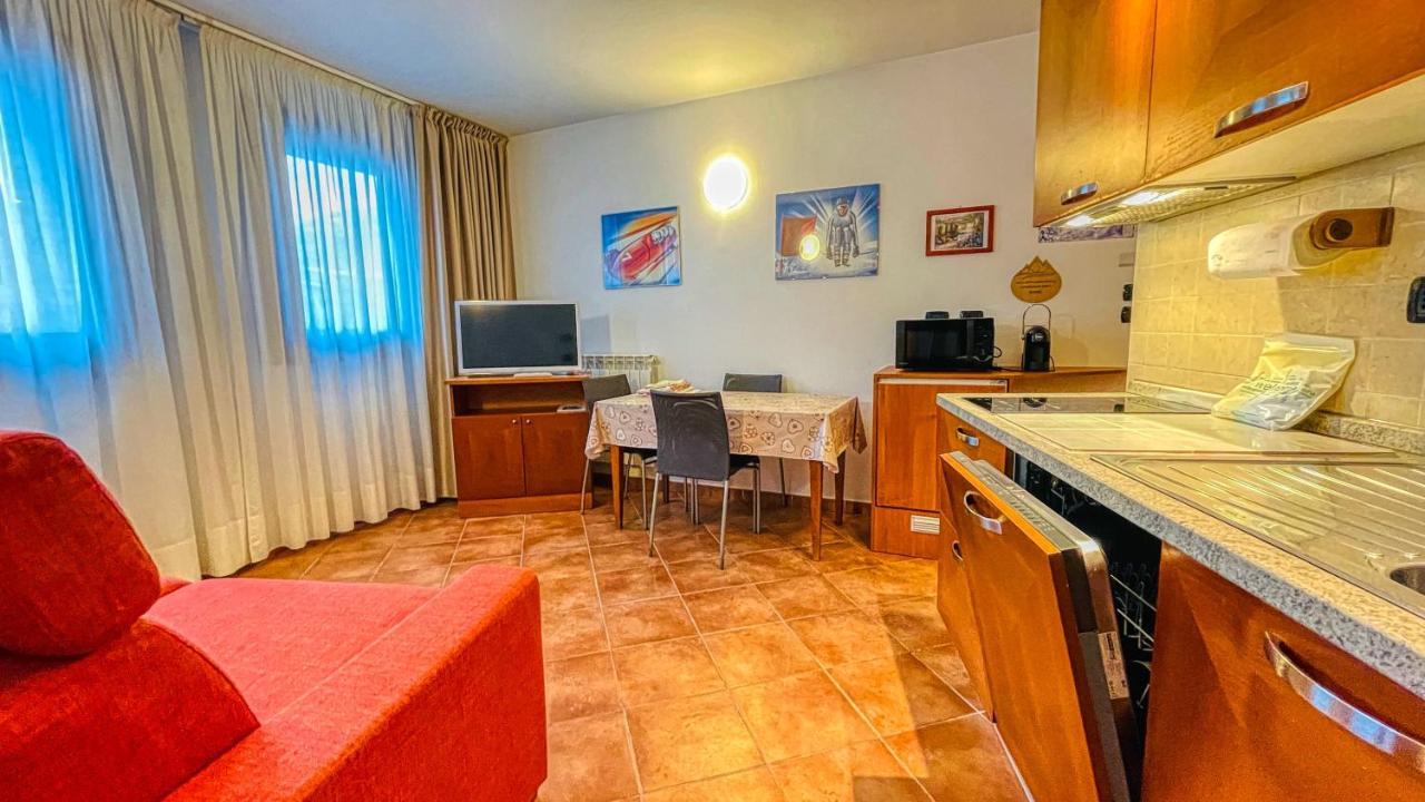Appartamento Smith Roero - Affitti Brevi Italia Bardonecchia Zewnętrze zdjęcie